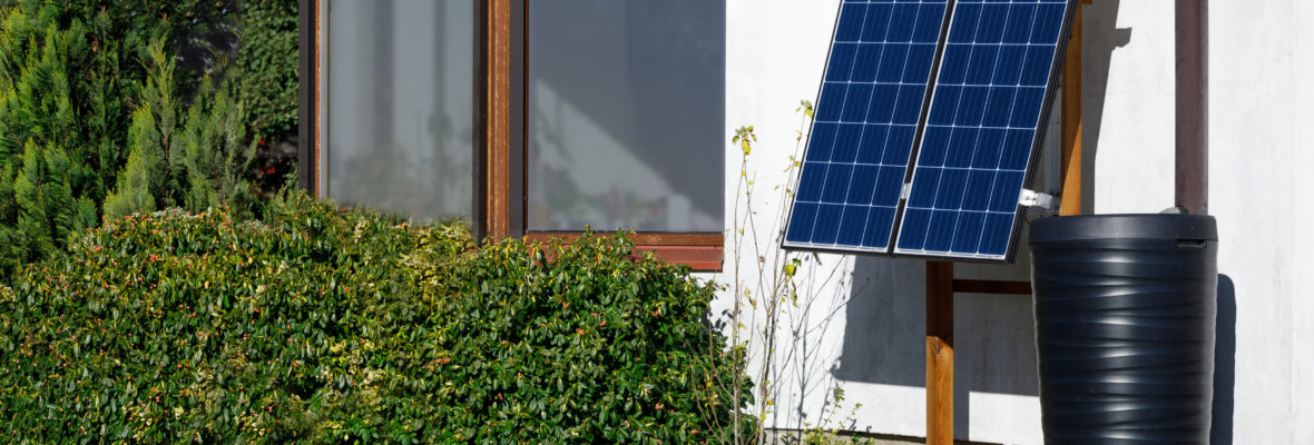 Strom sparen mit der eigenen Mini-PV-Anlage am Balkon