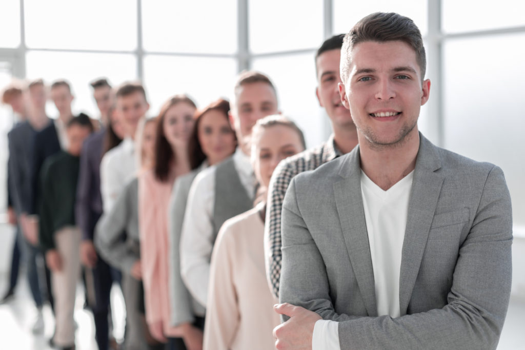 Zehn Tipps für die erfolgreiche Anwerbung neuer Mitarbeiter
