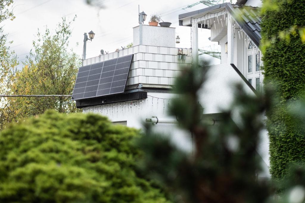 Balkon-Kraftwerke sind derzeit gefragt wie nie